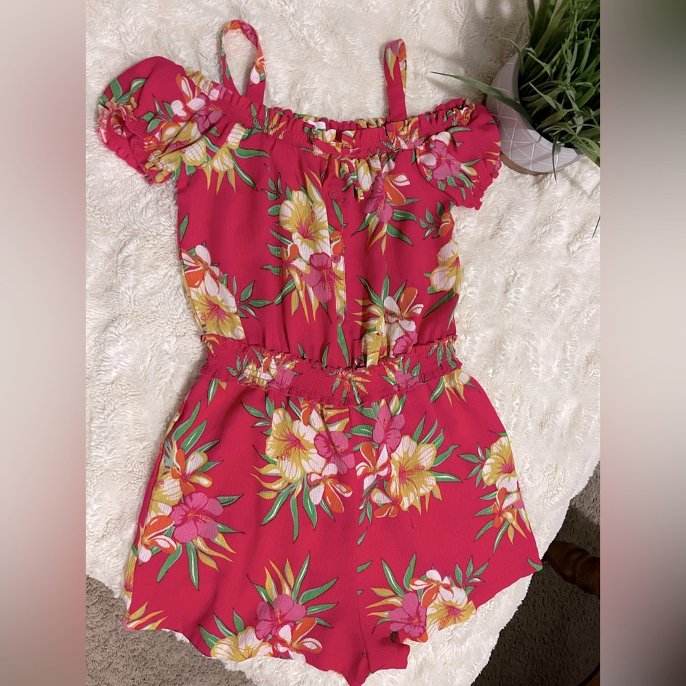 EUC BCBG Girls Hawaiian Romper